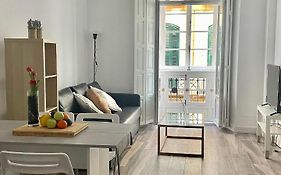 Cool Home Malaga City Center